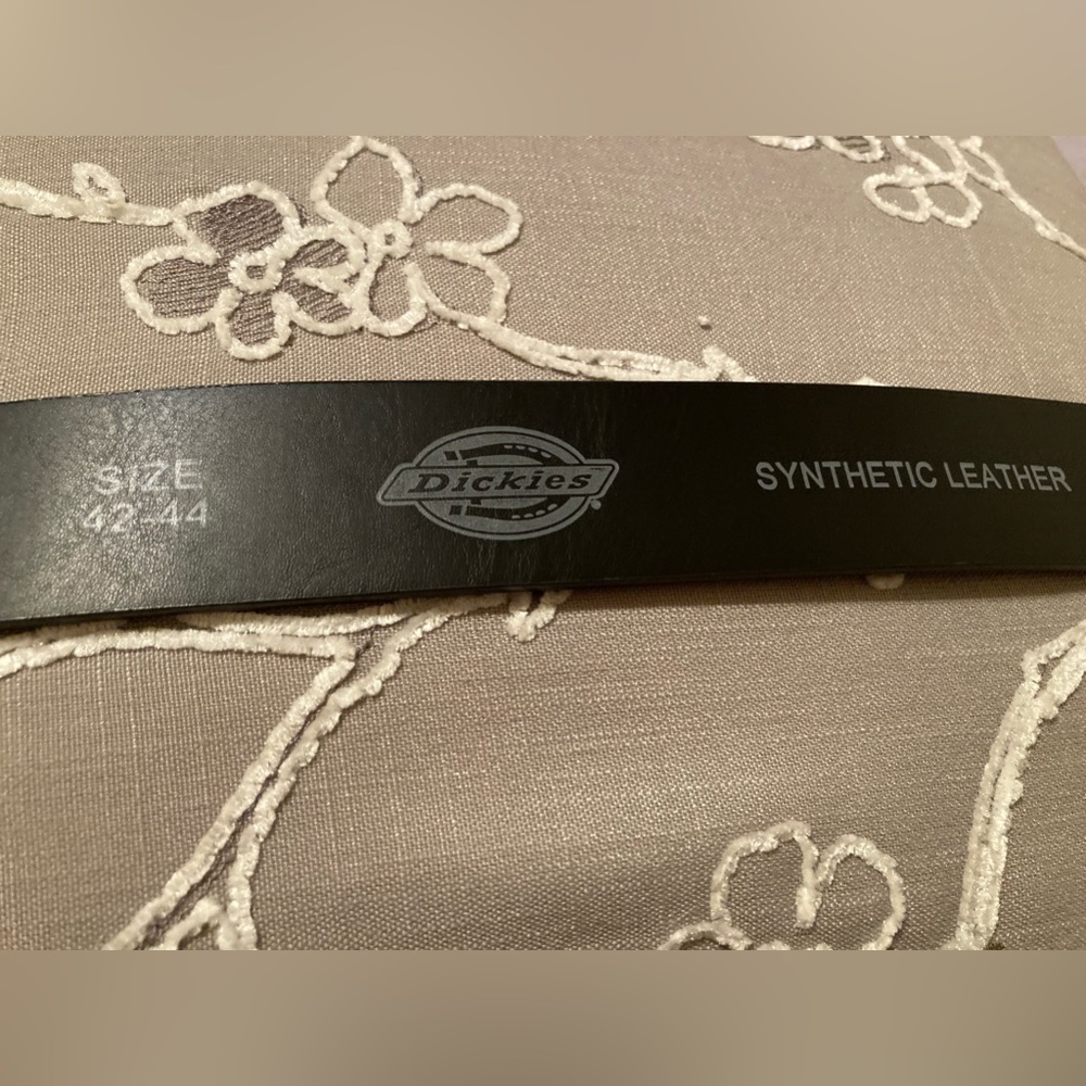 Dickies Synthetic Black Leather Belt 42-44 - Picture 4 of 5